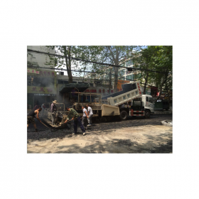 昆明市普洱市透水混凝土  彩色透水混凝土  海綿城市 壓?；炷?彩色透水混凝土如何施工 裝飾混凝土 量大從優(yōu) 免費(fèi)送貨到工地