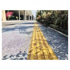 湖北武漢市黃石市彩色生態(tài)透水混凝土地坪  湖北武漢市黃石市彩色透水混凝土道路 透水混凝土施工價(jià)格 彩色透水混凝土材料生產(chǎn)廠家   壓?；炷敛牧蠌S家
