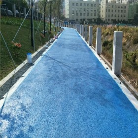 重慶市巴南區(qū)彩色透水混凝土生產(chǎn)廠家  彩色透水混凝土路面 壓花地坪材料生產(chǎn)廠家 透水混凝土粘接劑 生態(tài)透水砼  免費(fèi)設(shè)計施工方案 免費(fèi)做造價預(yù)算