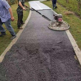 遼寧鐵嶺市 彩色生態(tài)透水混凝土地坪 彩色透水混凝土道路 透水混凝土施工價(jià)格 彩色透水混凝土材料生產(chǎn)廠家 量大送貨到工地