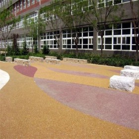 佛山市 生態(tài)透水混凝土 普通透水混凝土操場彩色混凝土 彩色強(qiáng)固混凝土 原材料廠家批發(fā)