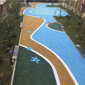 鄭州市 商業(yè)街彩色混凝土 無(wú)砂透水混凝土 生態(tài)透水地坪 彩色透水地面 施工方案