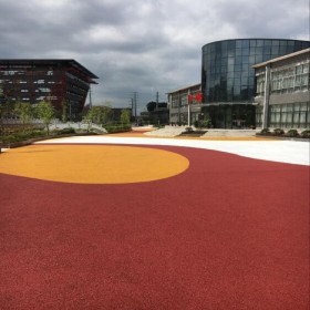 玉溪市 車行彩色透水混凝土路 生態(tài)透水地坪 彩色透水地面 廠家現貨供應