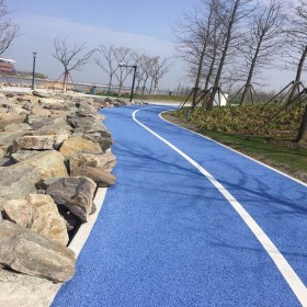 簡陽市 室外透水地坪 無沙透水混凝土 c30透水混凝土 報(bào)價(jià)表