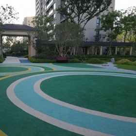 新津縣 混凝土透水彩色 透水廣場路面 人行道透水砼 廠家免費施工指導(dǎo)