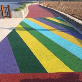 洱源縣 路面透水地坪 生態(tài)透水路面 透水砼材料 免費技術(shù)指導(dǎo)